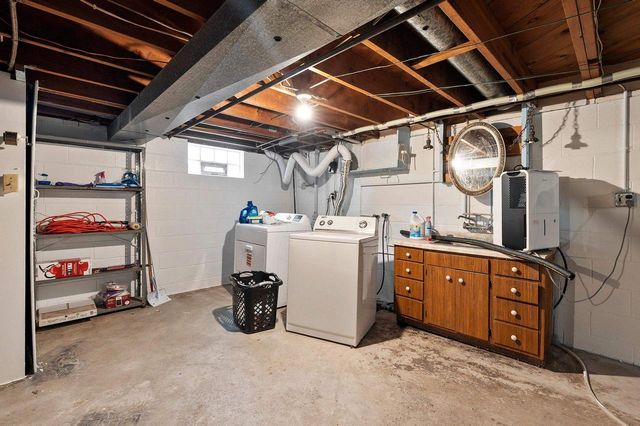 1727 30TH STREET, Two Rivers, WI 54241
