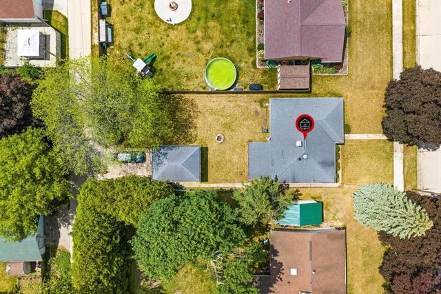 1727 30TH STREET, Two Rivers, WI 54241