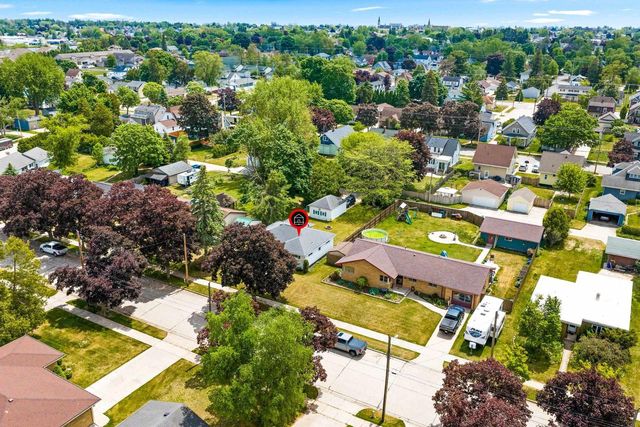 1727 30TH STREET, Two Rivers, WI 54241