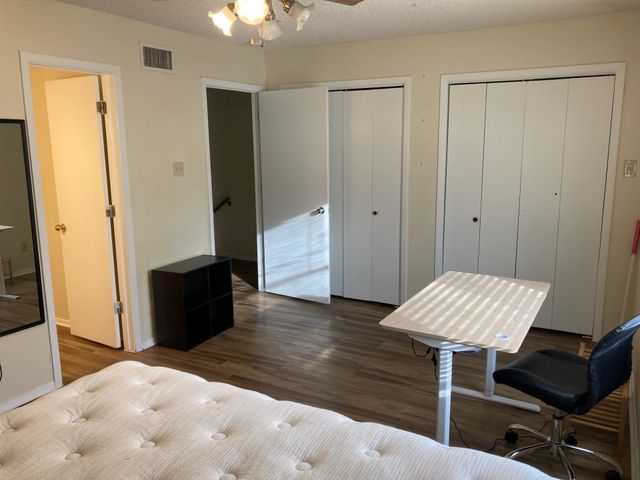 1421 S 12th Street S 108, Waco, TX 76706