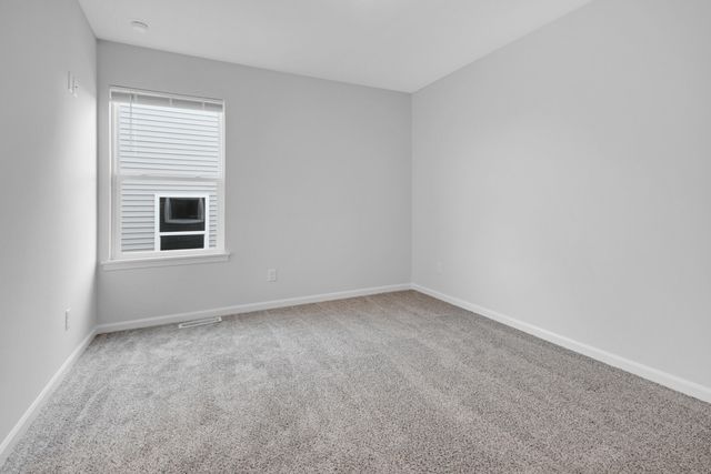3033 W 82nd Place, Merrillville, IN 46410