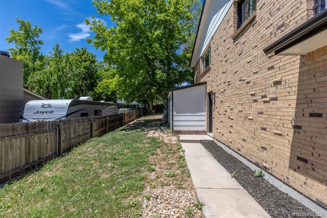 9929 Appletree Place, Thornton, CO 80260