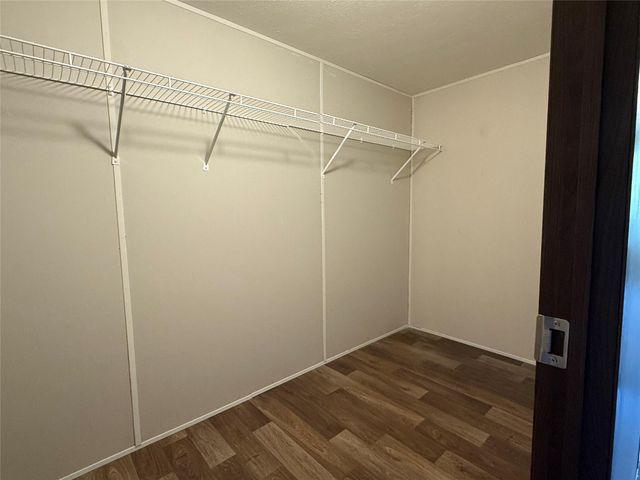 4790 Wickwillow Lane, Alvin, TX 77511