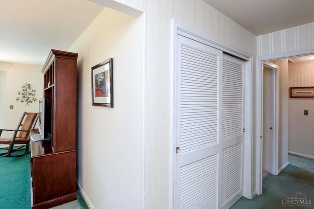 7214 Greenfarms Drive, Springfield Twp., OH 45224