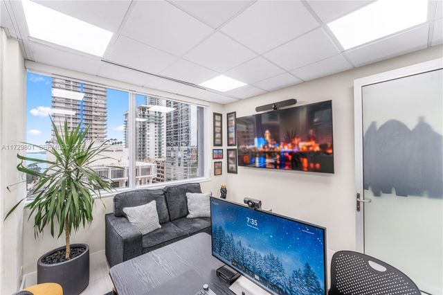 1200 Brickell Avenue 950-A, Miami, FL 33131