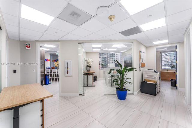 1200 Brickell Avenue 950-A, Miami, FL 33131