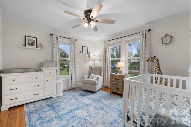 95 18th Avenue NW, Hickory, NC 28601