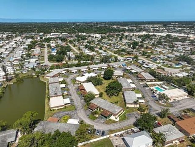 602 PARK CIRCLE, Bradenton, FL 34207