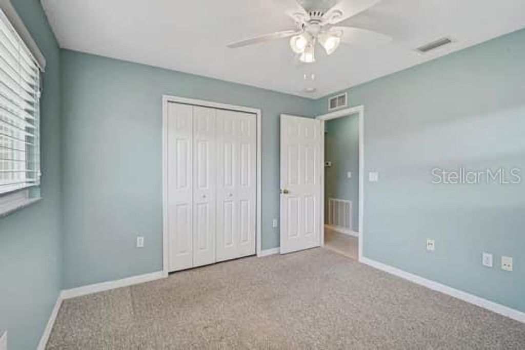Image 21 of property listing at 602 PARK CIRCLE, Bradenton, FL 34207
