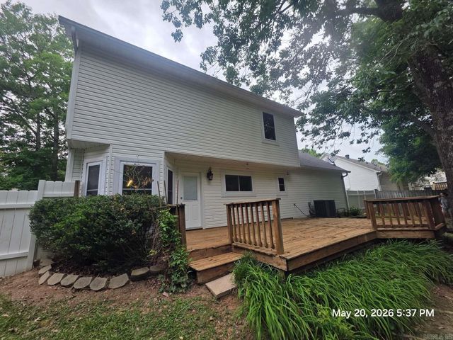 1718 Eagle Point Way, Benton, AR 72015