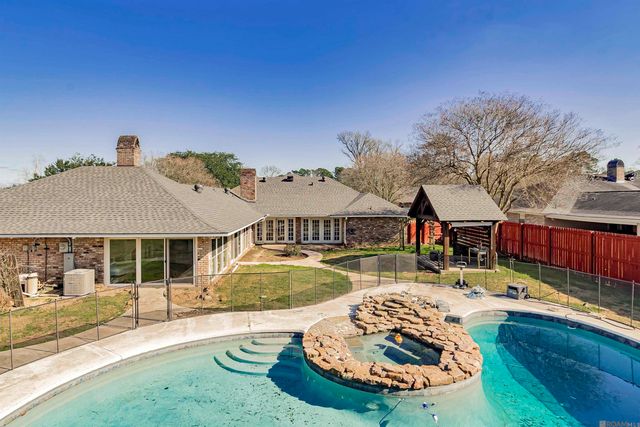 4204 Pine Park Dr, Baton Rouge, LA 70809