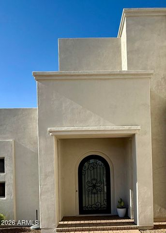 8502 E Amelia Avenue, Scottsdale, AZ 85251