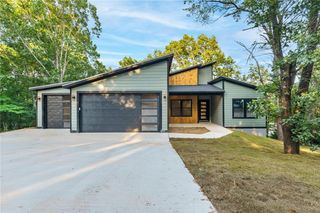 4 Oniell Lane, Bella Vista, AR 72715