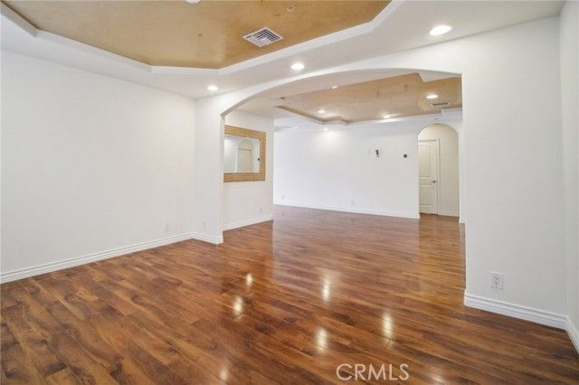 13816 Bessemer Street, Van Nuys (los Angeles), CA 91401