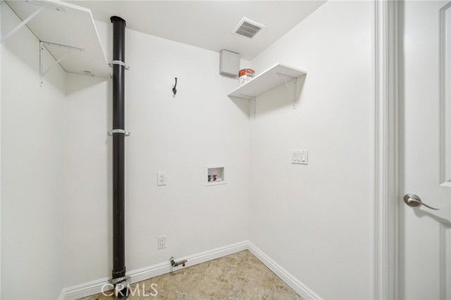 13816 Bessemer Street, Van Nuys (los Angeles), CA 91401