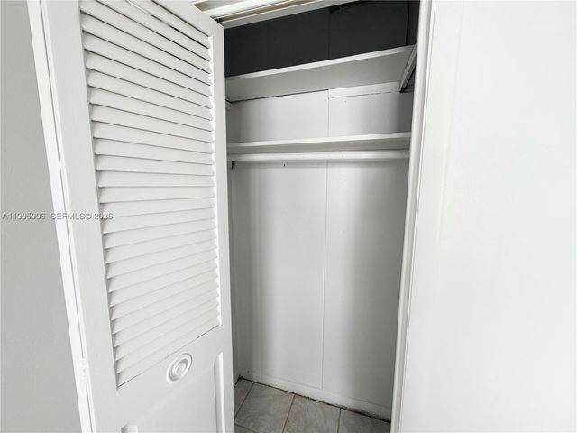 1150 Atlantic Shores Blvd 503, Hallandale Beach, FL 33009