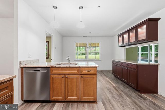 300 NEW RD, Southampton, PA 18966
