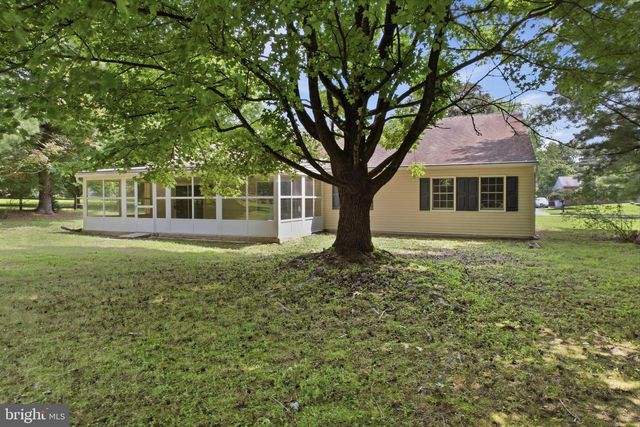 300 NEW RD, Southampton, PA 18966