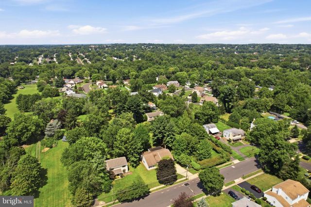 300 NEW RD, Southampton, PA 18966