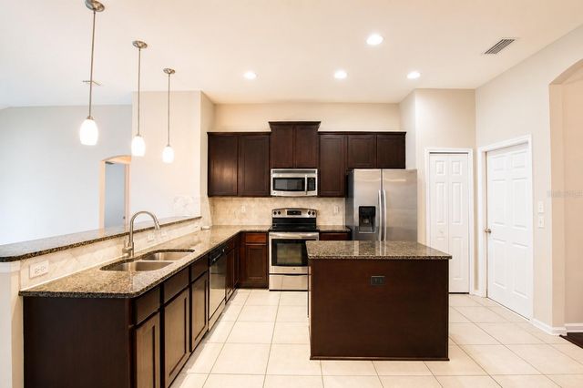 8135 NW 54TH STREET, Gainesville, FL 32653