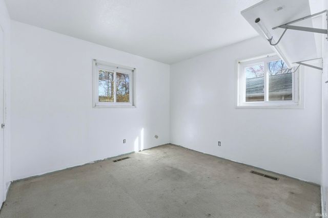 1842 Kinsmoor Avenue, Fort Wayne, IN 46809