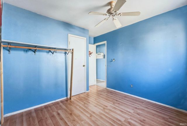 1842 Kinsmoor Avenue, Fort Wayne, IN 46809