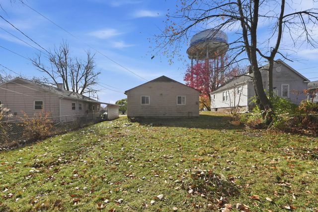 1842 Kinsmoor Avenue, Fort Wayne, IN 46809