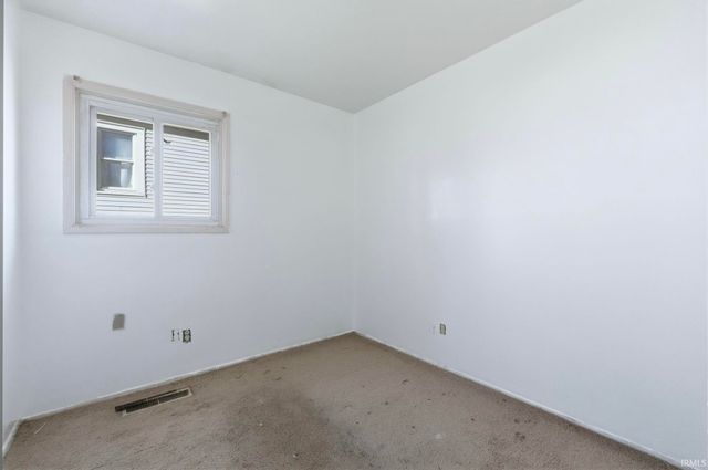 1842 Kinsmoor Avenue, Fort Wayne, IN 46809