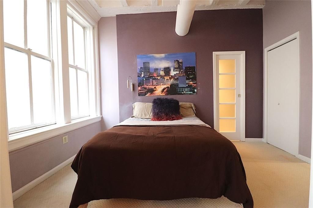 Image 18 of property listing at 32 PEACHTREE NW Street 1601, Atlanta, GA 30303