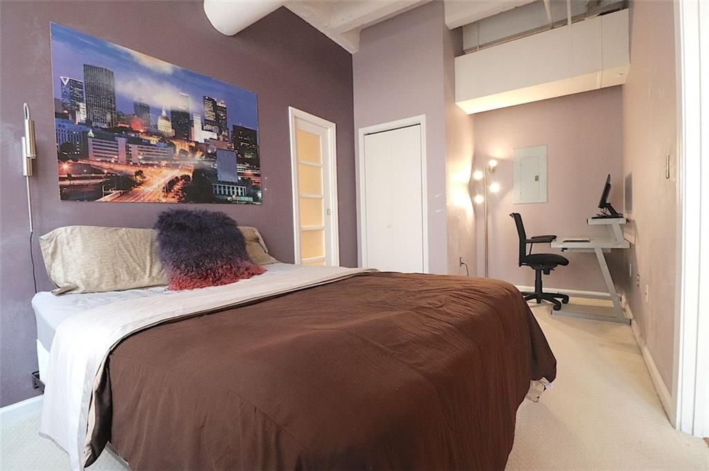 Image 19 of property listing at 32 PEACHTREE NW Street 1601, Atlanta, GA 30303