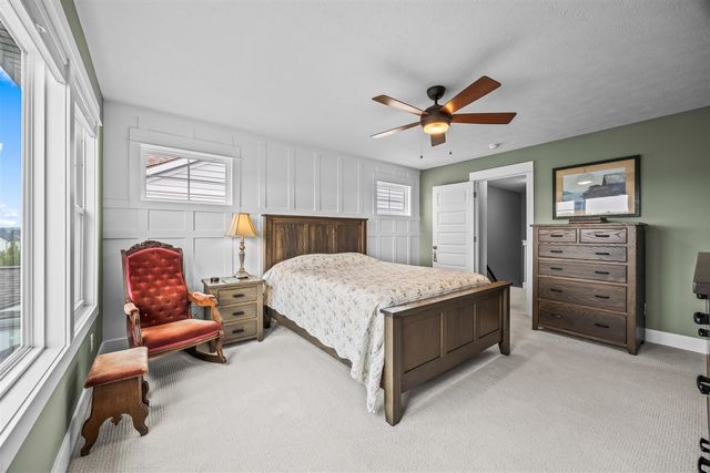 936 S Lake Street, Whitehall, MI 49461