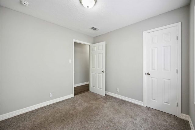 7150 Mobud Drive, Houston, TX 77074