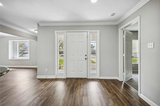 7150 Mobud Drive, Houston, TX 77074