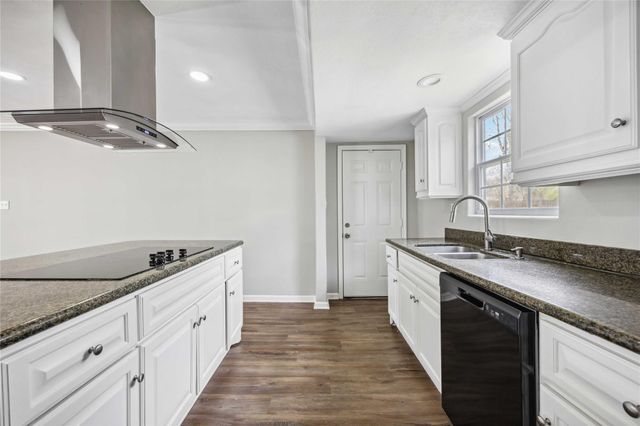 7150 Mobud Drive, Houston, TX 77074