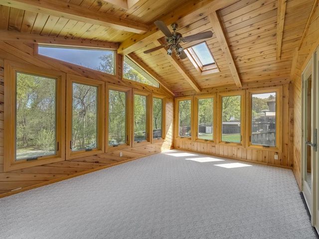 1404 Muir Lane, Burnsville, MN 55337