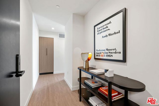 3688 Overland Avenue 524, Los Angeles, CA 90034