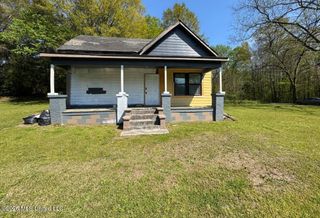 1904 10th Avenue, Meridian, MS 39301
