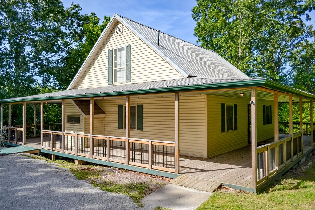 779 Buford Road, Noel, MO 64854