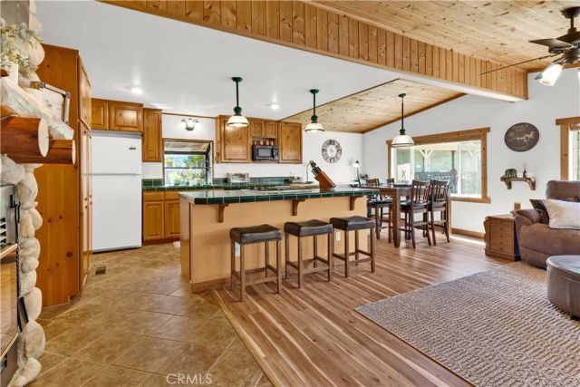 4653 Green Pine Lane, Paso Robles, CA 93446