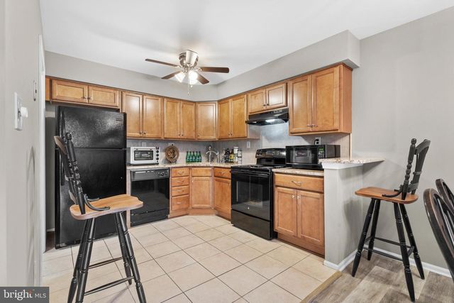 12 CHELSEA CT, Sewell, NJ 08080