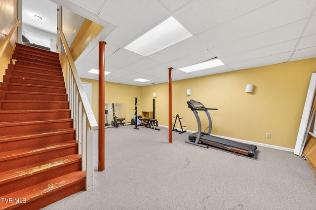 1014 Whittling Wood Drive, Johnson City, TN 37601