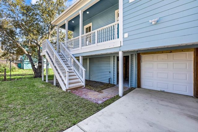 2714 Avenue K, Galveston, TX 77550