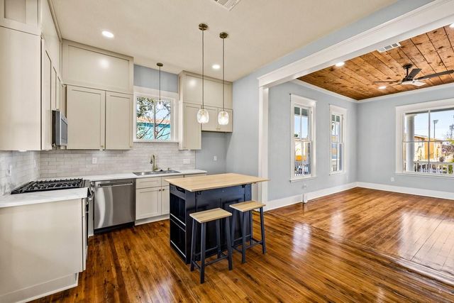 2714 Avenue K, Galveston, TX 77550