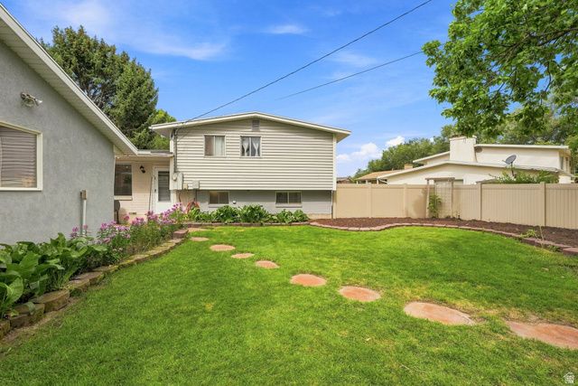 1249 E GREENFIELD CIR, Murray, UT 84121
