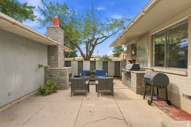 1249 E GREENFIELD CIR, Murray, UT 84121