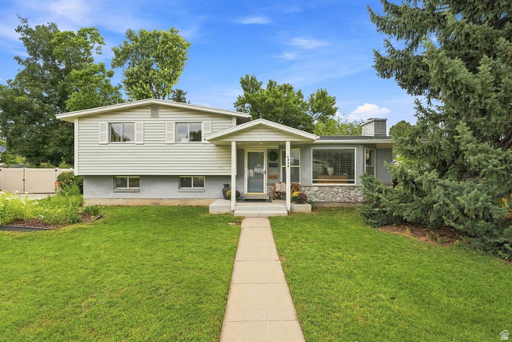 1249 E GREENFIELD CIR, Murray, UT 84121