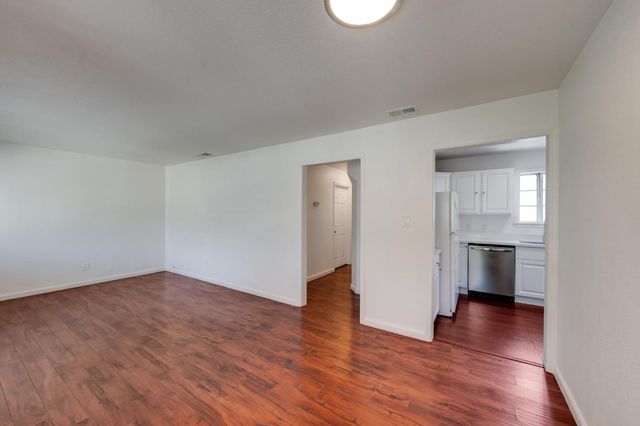 5511 Georgia Dr, North Highlands, CA 95660