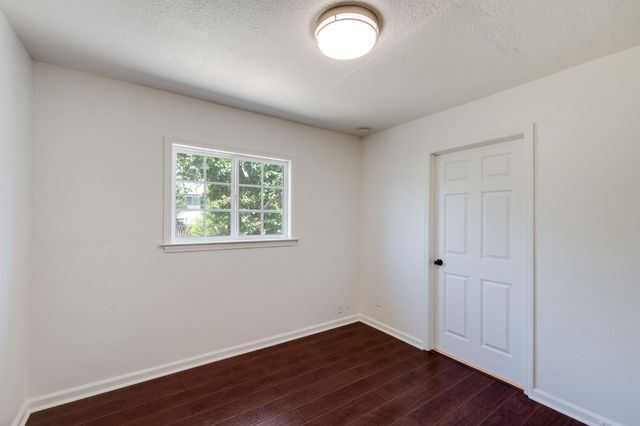 5511 Georgia Dr, North Highlands, CA 95660