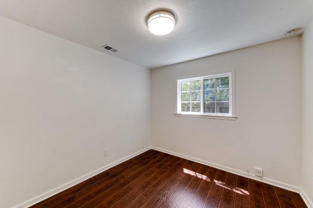 5511 Georgia Dr, North Highlands, CA 95660