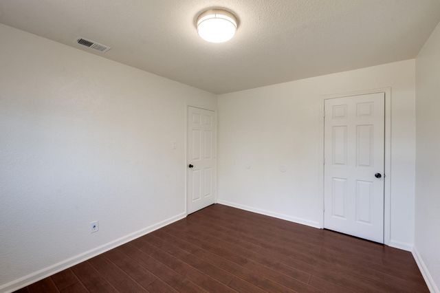 5511 Georgia Dr, North Highlands, CA 95660